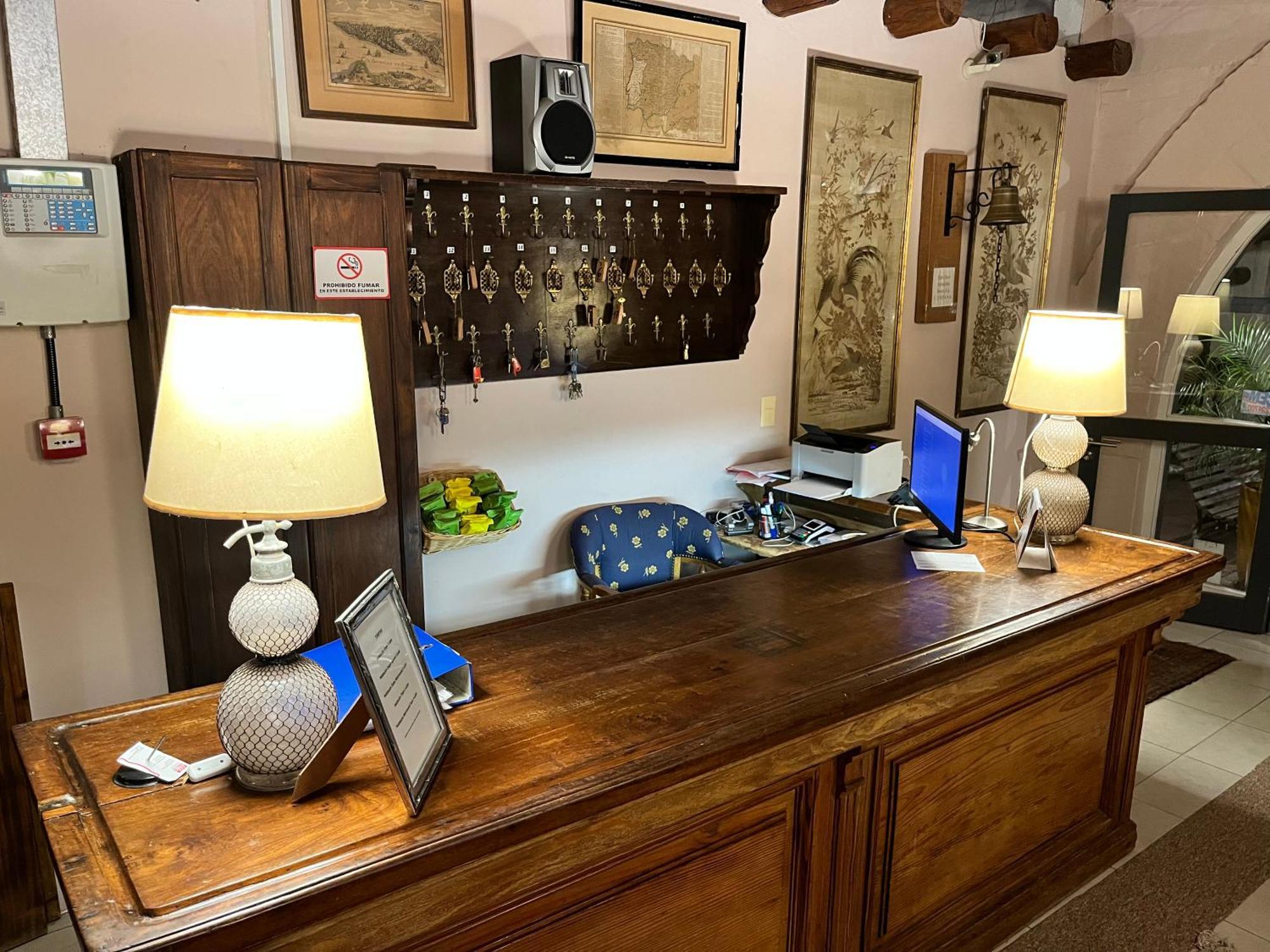 Hotel La Castellana Paysandú Eksteriør bilde