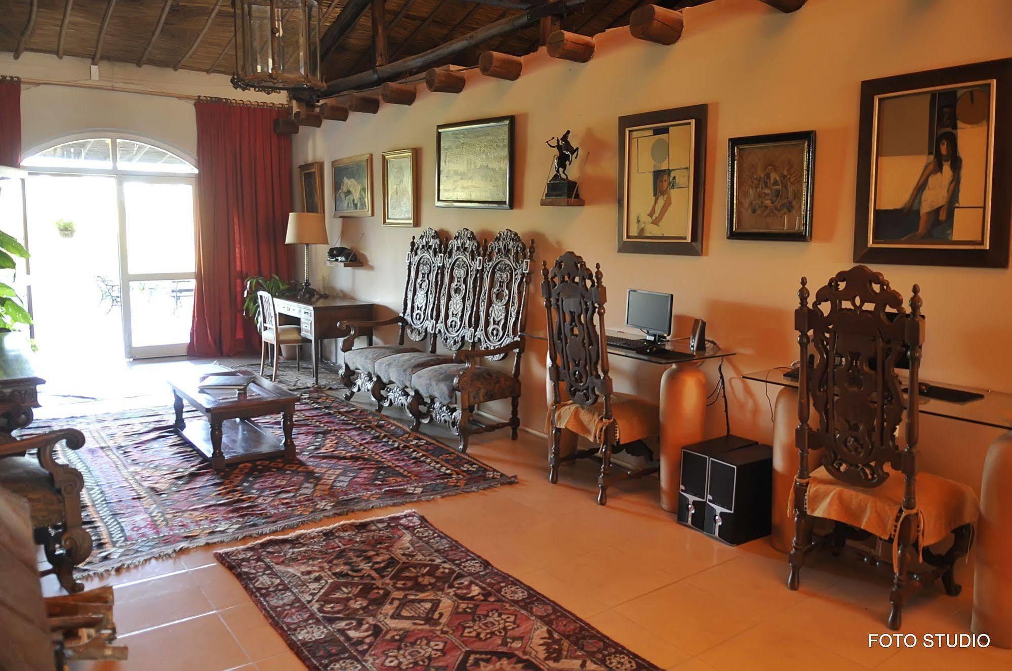 Hotel La Castellana Paysandú Eksteriør bilde